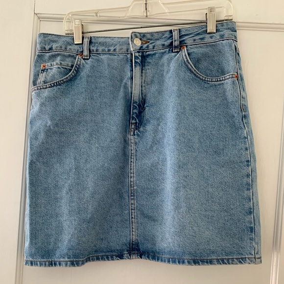 Top shop Moto denim skirt size 32 fits small - Picture 1 of 2